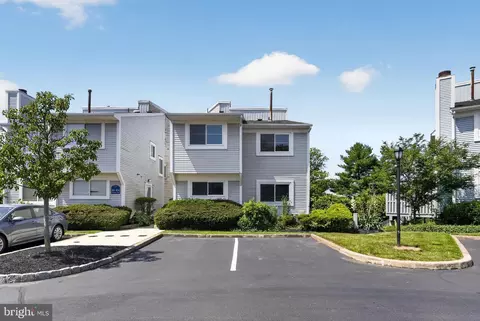 163 Hillcroft Way, Newtown, PA 18940