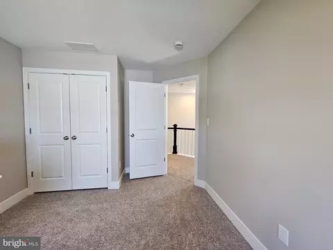 Entry Way - 829 Third Ave, Croydon, PA 19021 photo 4 of 5