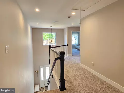 Entry Way - 829 Third Ave, Croydon, PA 19021 photo 3 of 5