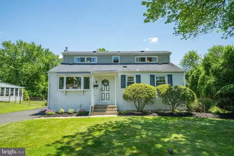 2029 Terrace Dr, Feasterville Trevose, PA 19053