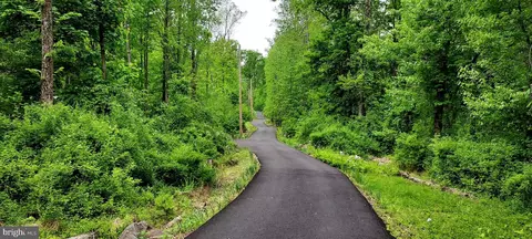 2224 Quarry Rd # -A, Coopersburg, PA 18036