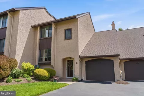 162 Golf Dr, Langhorne, PA 19047