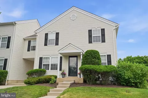 205 Tanager Ct #266, Warrington, PA 18976