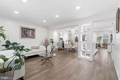 3204 Ethan Allen Ct, Bensalem, PA 19020