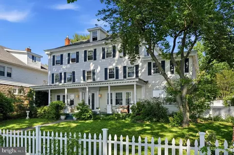 7015 Riverview Ave, Bristol, PA 19007