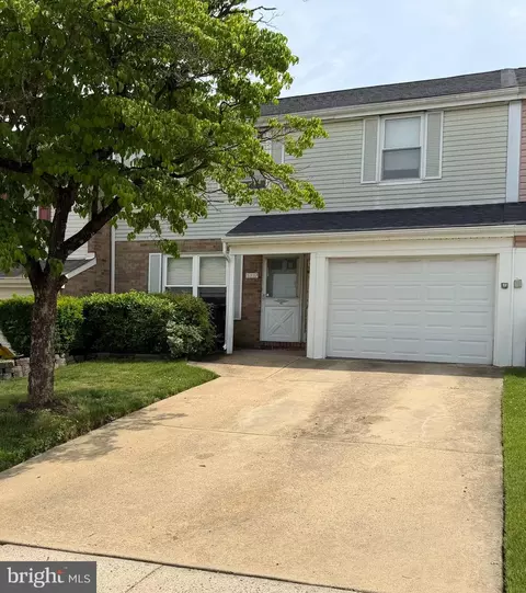 3237 Farragut Ct, Bensalem, PA 19020