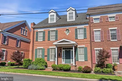 29 S Lincoln Ave, Newtown, PA 18940