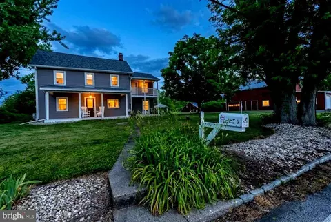 222 Blue School Rd, Perkasie, PA 18944