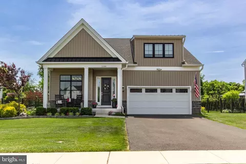 1184 Harper Dr, Warminster, PA 18974
