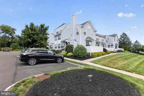 Exterior - 327 Eagle Ct #201, Jamison, PA 18929 photo 3 of 6