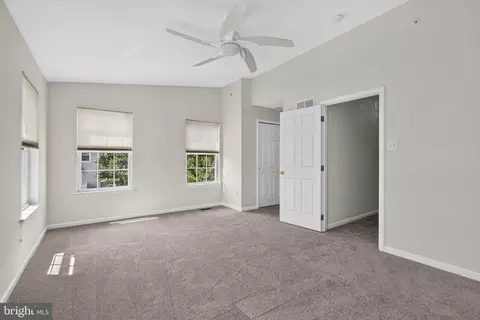 Entry Way - 327 Eagle Ct #201, Jamison, PA 18929 photo 2 of 4