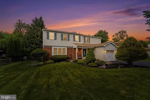 1928 Appaloosa Rd, Warrington, PA 18976