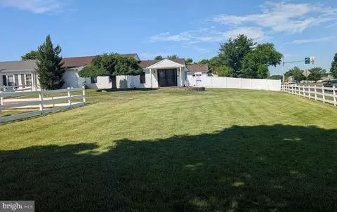 2948 Hanita Ct, Bensalem, PA 19020