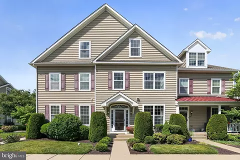 313 Katie Ln, Perkasie, PA 18944