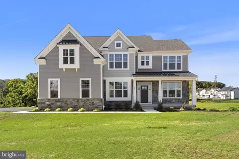 4263 Kleinot Dr, Doylestown, PA 18902