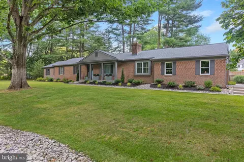 Exterior - 2201 Stackhouse Dr, Yardley, PA 19067 photo 3 of 16
