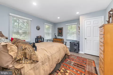 Bedroom - 2201 Stackhouse Dr, Yardley, PA 19067 photo 4 of 4