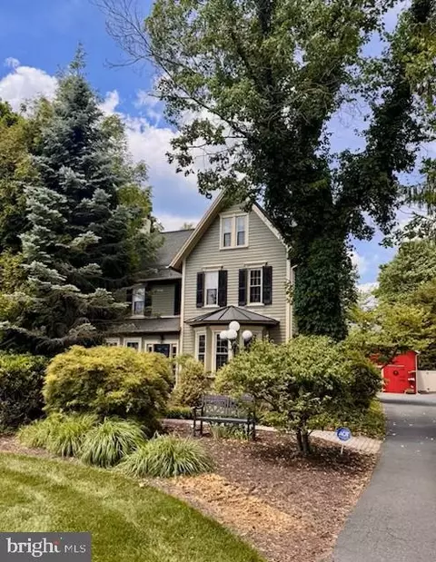 45 E Butler Ave, Doylestown, PA 18901