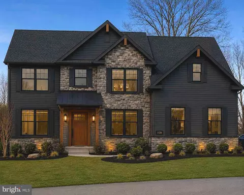 1482 Chestnut Ridge Rd, Upper Black Eddy, PA 18972