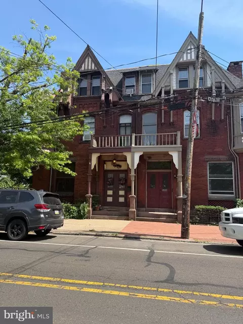 510 Radcliffe St, Bristol, PA 19007