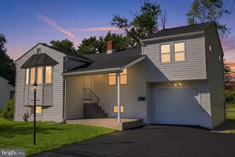 110 Elmwood Ave, Feasterville Trevose, PA 19053