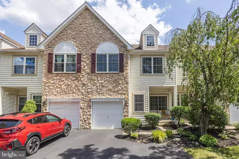 4529 Old Oak Rd, Doylestown, PA 18902