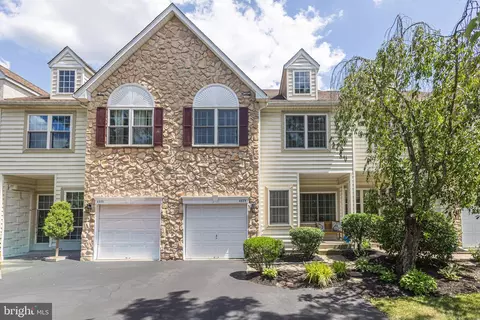 4529 Old Oak Rd, Doylestown, PA 18902