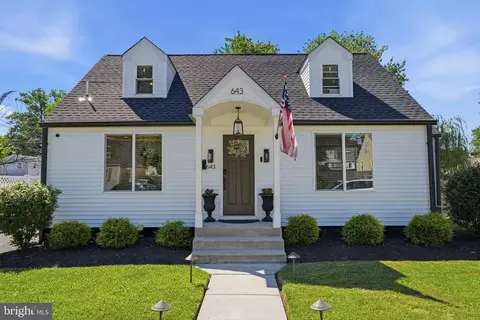 643 Hillcrest Ave, Morrisville, PA 19067