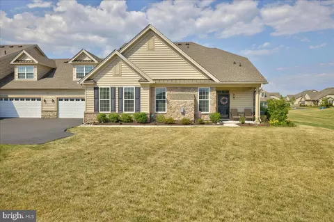 3133 Bushwood Dr, Perkasie, PA 18944