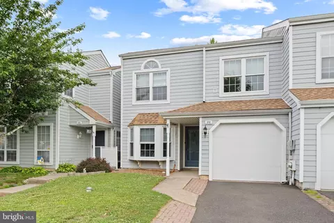 212 Rumford Ct, Newtown, PA 18940