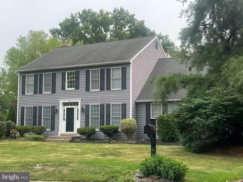 12 Tracy Dr, Doylestown, PA 18901