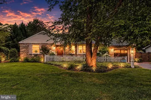 1218 Yardley Morrisville Rd, Morrisville, PA 19067