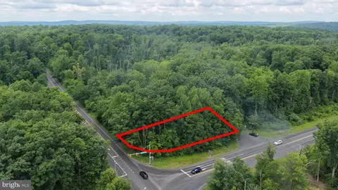 route, Perkasie, PA 18944