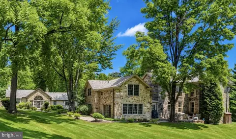 6677 Upper York Rd, New Hope, PA 18938