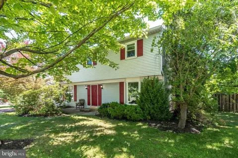 101 Chestnut Dr, Quakertown, PA 18951