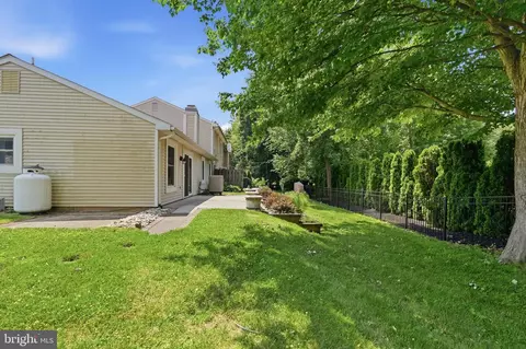 Exterior - 1382 Beechdrop Ct, Yardley, PA 19067 photo 2 of 5