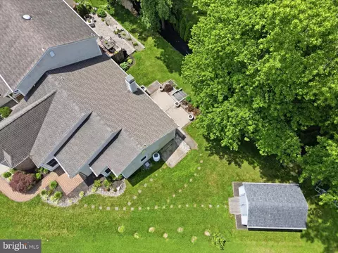 View/Area - 1382 Beechdrop Ct, Yardley, PA 19067 photo 2 of 3