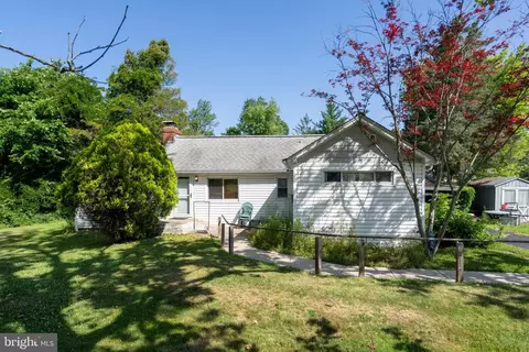 2561 Pickertown Rd, Warrington, PA 18976