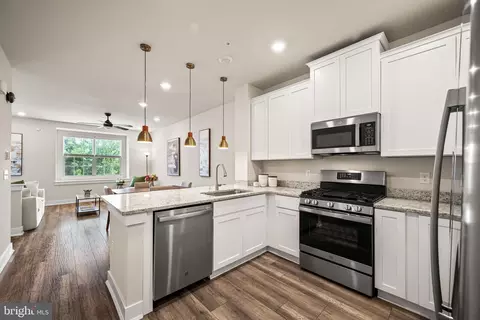 116 Annapolis St #A, Bensalem, PA 19020
