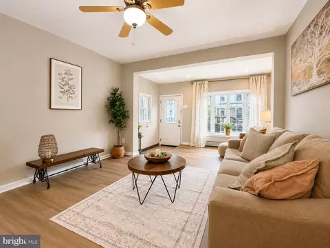 525 Locust St, Bristol, PA 19007