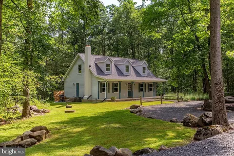 1505 Lonely Cottage Rd, Upper Black Eddy, PA 18972