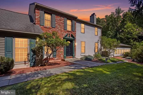 475 Crowthers Rd, Quakertown, PA 18951