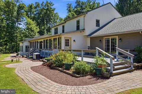 475 Crowthers Rd, Quakertown, PA 18951
