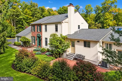 475 Crowthers Rd, Quakertown, PA 18951