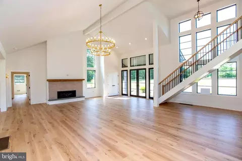 5823 Rodgers Rd, Pipersville, PA 18947