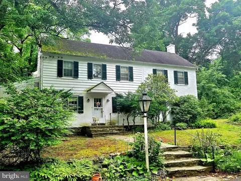 6750 Phillips Mill Rd, Solebury, PA 18963