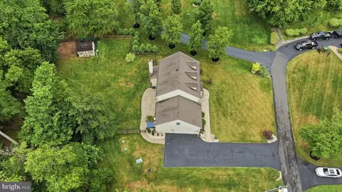 View/Area - 2027 Oak Ave, Jamison, PA 18929 photo 10 of 13