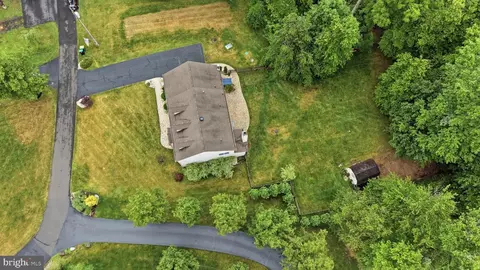 View/Area - 2027 Oak Ave, Jamison, PA 18929 photo 4 of 13