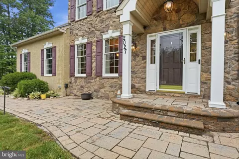 Exterior - 2027 Oak Ave, Jamison, PA 18929 photo 4 of 9