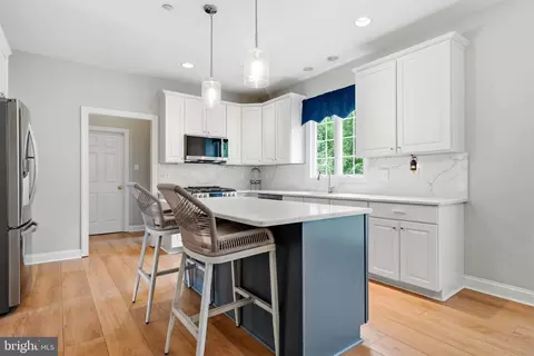 Kitchen - 2027 Oak Ave, Jamison, PA 18929 photo 1 of 4